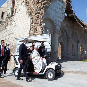 Amidst the ruins Pope calls Iraqis to affirm kinship under one God