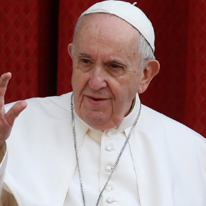 Look in the mirror before correcting other people's mistakes, Pope says