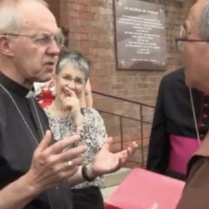 Archbishop of Canterbury visits Lismore, praises residents for their resilience during flood recovery