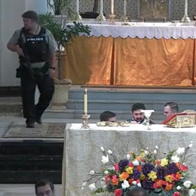 Parishioners in US stop teen armed with rifle from entering first Communion Mass